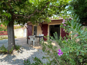 Villa T4 mezzanine climatisée avec parking, proche plage et port à Saint-Cyprien - FR-1-793-28